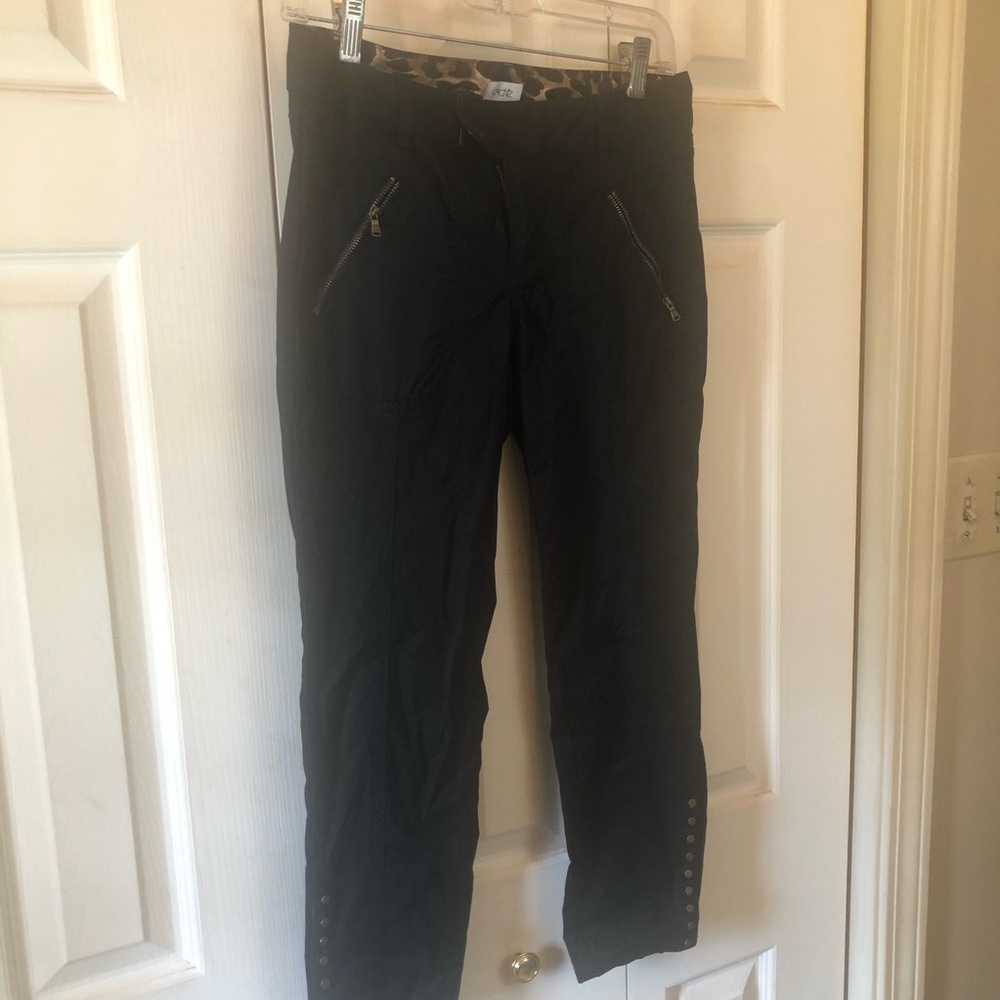 Cache Black Ankle Zip-Pocket Cropped Pants